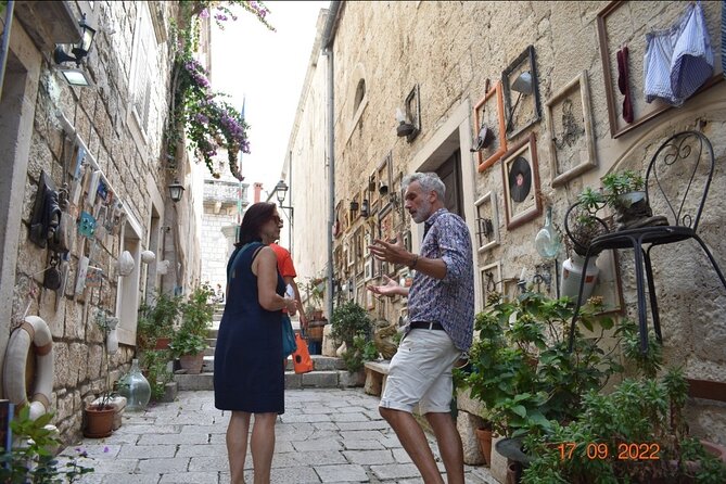 1 Hour Private Walking Tour in Korcula - The white-stone streets and old town story