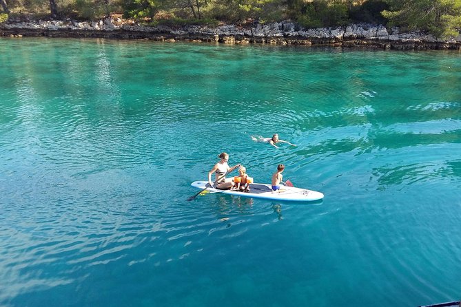 All Inclusive Brac and Solta islands swimming cruise - Why the crew and boat matter