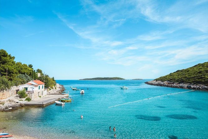 All-inclusive Gastro Blue Cave Tour from Split - Hvar in about 90 minutes
