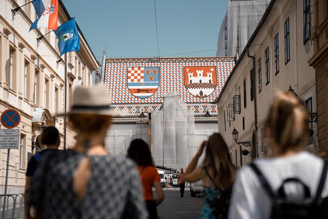 Best of Zagreb with the WW2 Tunnels - Zagreb Cathedral and the effect of the earthquake