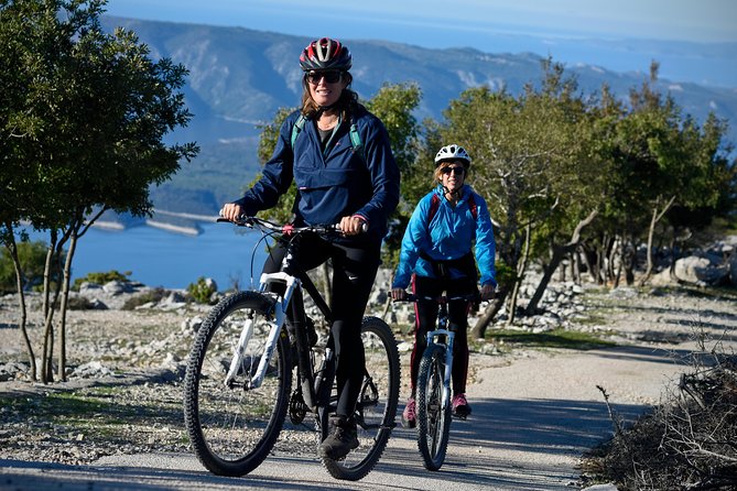 Biking Vidova - Skrip & museum of olive oil - Splitska - Postira - From Nerežišća to the small coastal town