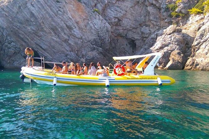 Blue Cave | 5-Hour Morning Sea Safari - Kolocep’s Three Green Caves