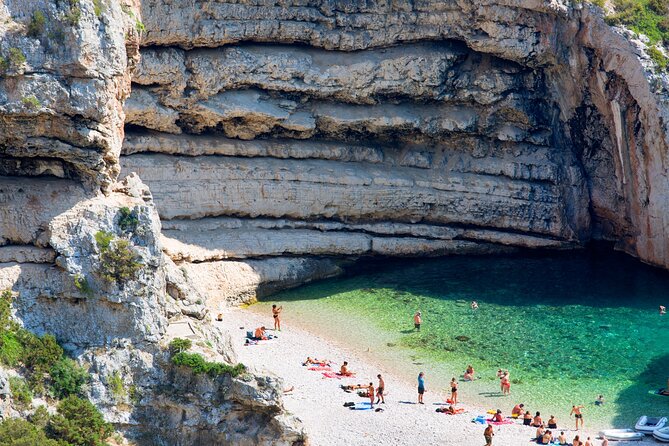 BLUE CAVE & 5 islands tour from Hvar - Budikovac Island and the turquoise swimming stop