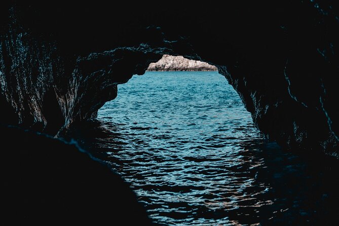 Blue Cave & 6 Islands Speedboat Tour From Split or Podstrana - Blue Cave: the day’s big visual moment