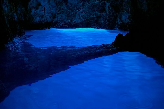 Blue Cave and Pakleni Islands group Tour from Hvar - Stiniva Cove and its narrow entrance