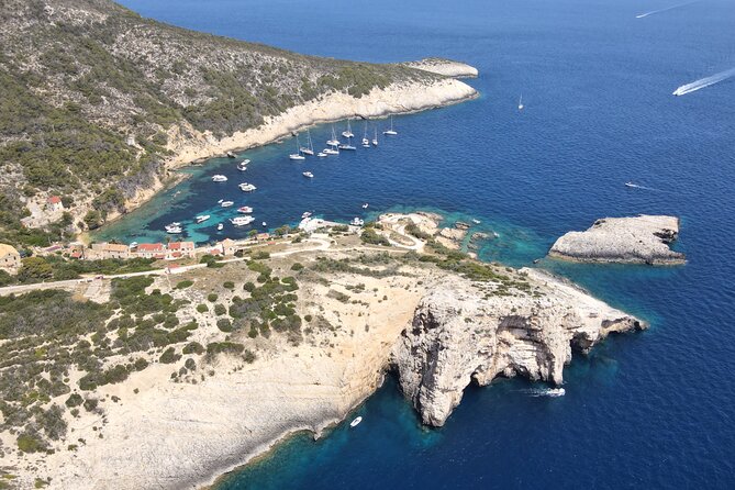 Blue Cave and Town Hvar with 5 Island Boat Tour - Hvar Town and the biggest scheduling question