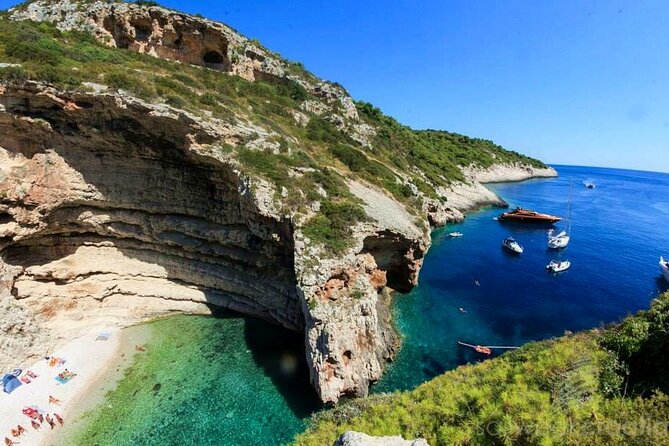 Blue Cave, Blue Lagoon, Pakleni Islands Group boat tour from Hvar - Key points before you book