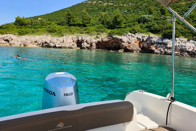 BLUE CAVE & ELAPHITI ISLANDS 4 HOURS ALL INCLUSIVE boat tour - Why a private four-hour boat trip works well