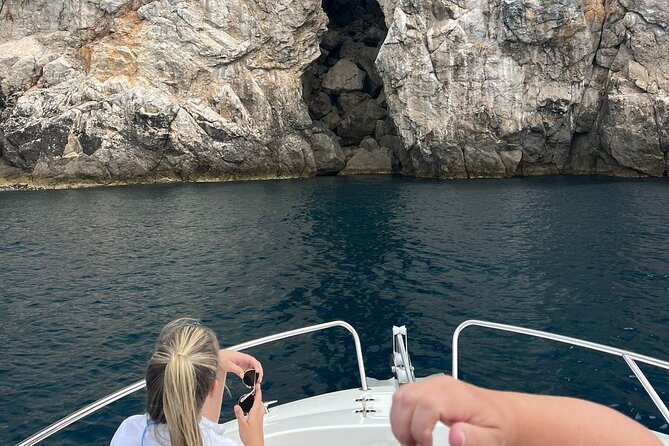 BLUE CAVE & ELAPHITI ISLANDS 4 HOURS ALL INCLUSIVE boat tour - Who will enjoy this boat tour most