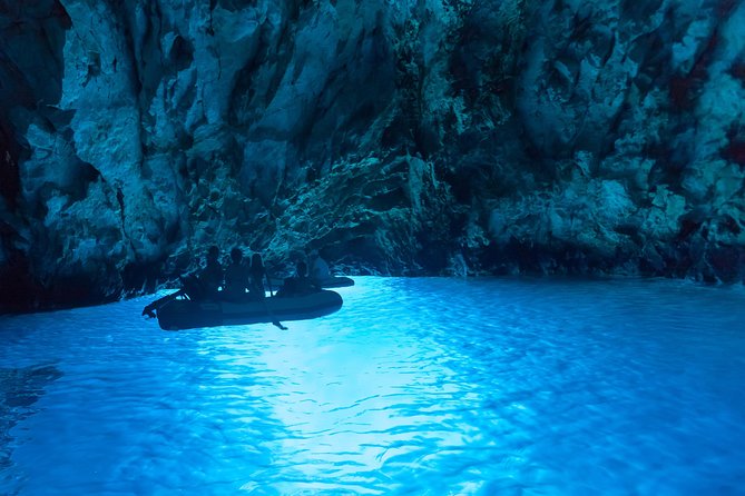 Blue cave & Hvar, 5 islands speed boat tour with unique boats from Split - Two and a half hours in Hvar Town