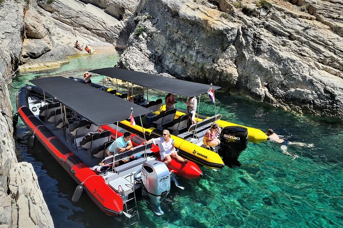 Blue Cave & Hvar, 5 Islands Speedboat with Luxury Seats in Shade - Biševo and the Blue Cave: beautiful, brief, and extra