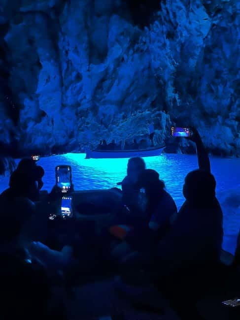 Blue Cave & Island Treasures: Komiža & 5 Gems Boat Tour - Komiža on Vis: 45 minutes in a fishing town