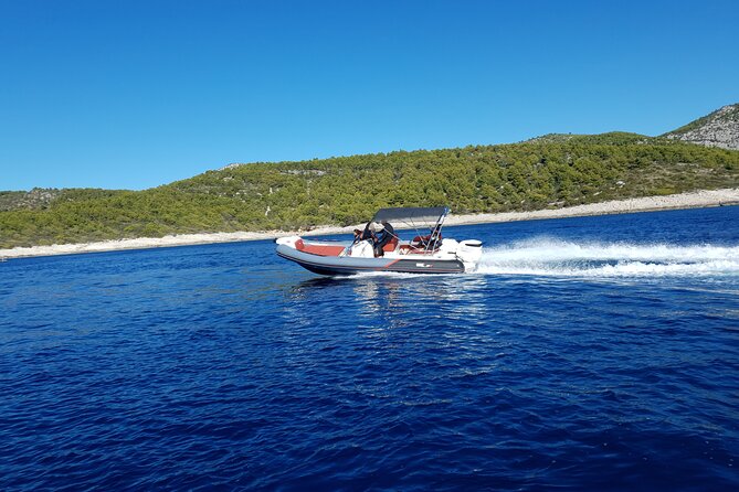 Blue cave private tour from Hvar - Who will get the most from this private tour