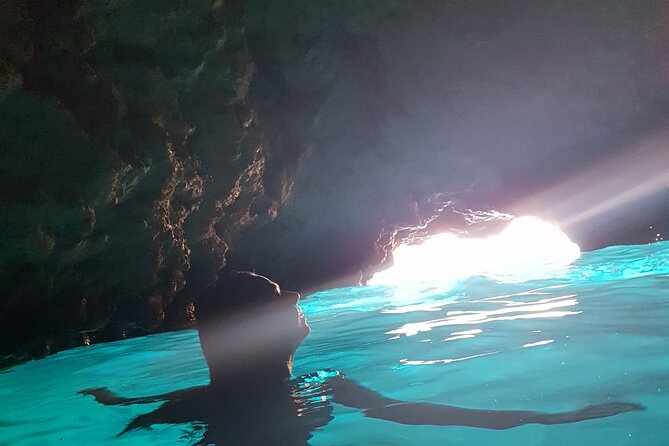 Blue cave tour - 4 caves and sandy beach - Four hours on Dubrovnik’s open water