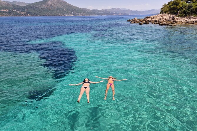 Blue & Green Cave Experience: Drinks, Snorkeling & Šunj Beach - Drinks on the Boat, Lunch on Your Own