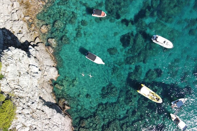 Blue & Green cave,Šunj beach - with drinks small group speedboat - Drinks, food, and what to bring