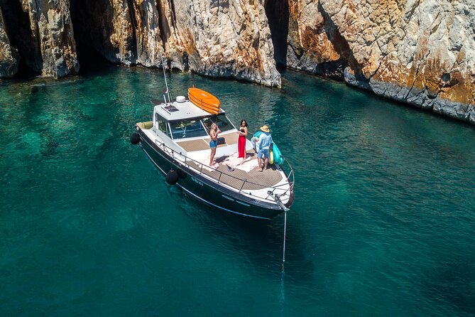 Blue & Green cave tour with yacht from town Hvar - The Green Cave’s shafts of light