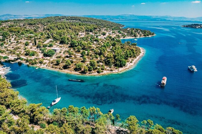 Blue Lagoon, Borkko Beach & Šolta from Split with LUNCH & DRINKS - Key points to know before booking