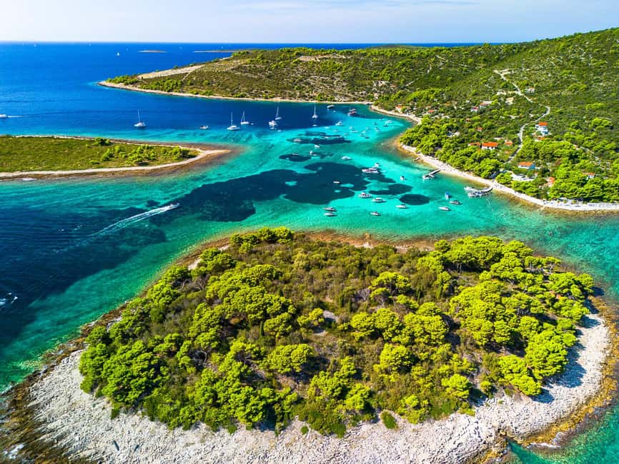 Blue Lagoon & Šolta Small-Group Boat Tour from Split - Leaving Split for the Blue Lagoon