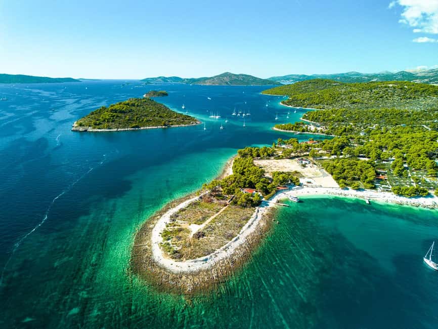 Blue Lagoon & Šolta Small-Group Boat Tour from Split - Maslinica on Šolta gives the trip a village pause