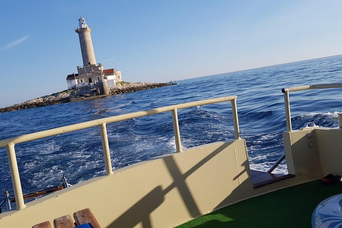 Boat tour swimming snorkeling south Istria Kamenjak Premantura - Snacks, drinks, and the rhythm of four hours