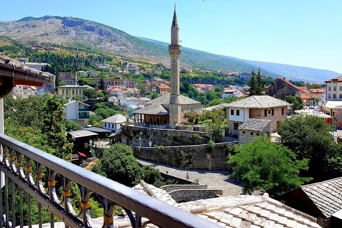 Bosnia,Mostar and Kravica waterfalls private tour - Matija’s guiding style