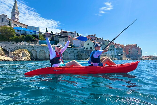 BUBA-Kayak Tours Rovinj FREE-drinks,pictures,snorkeling equipment - Walking the island and choosing a cliff jump