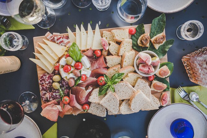 Buje: Authentic Istrian family farm, guided walk, foods & wine - Food beneath the tree: the best part for hungry visitors