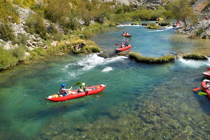 Canoe safari / rafting on river Zrmanja - What the guides add to a beginner-friendly outing