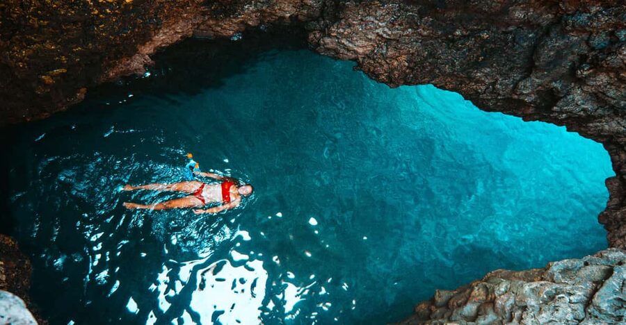 Cape Kamenjak: Kayak Tour with Cave Experience - A quiet pause away from the main route