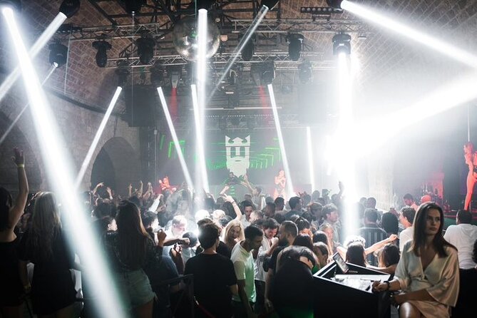 Columbo Pub Crawl Dubrovnik - Practical details that affect the night