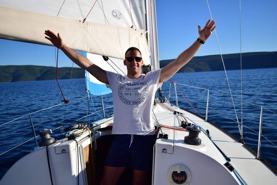 Cres: Sailing Experience Day-Trip - Lubenice Beach and the first swim
