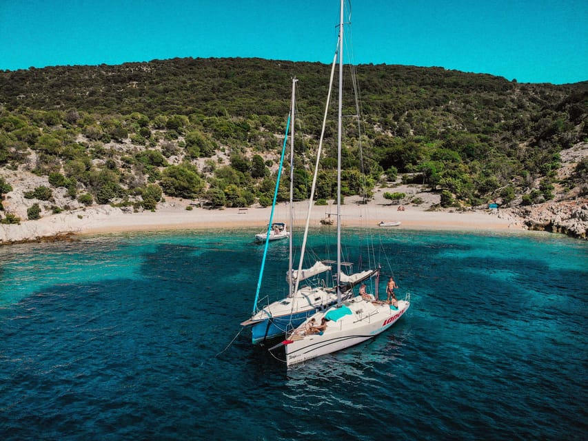 Cres: Sailing Experience Day-Trip - Four or five bays instead of one crowded stop