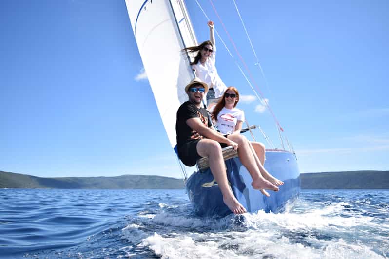 Cres: Sailing Experience Day-Trip - Lunch, snacks, and the food onboard