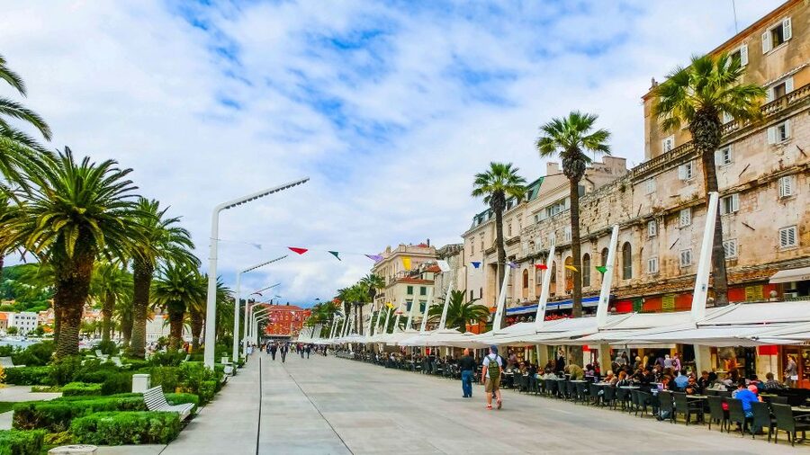 Discover The Old Town Split 1.5h walking Small group tour - The Peristyle courtyard and Roman scale
