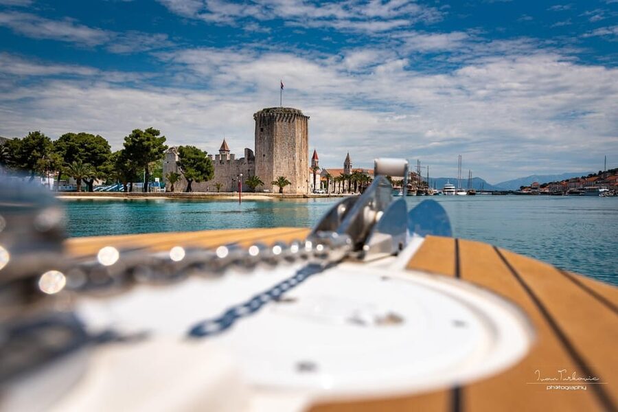 Discover Trogir: Guided Walking Tour of a Medieval Gem - What the guide adds for $17