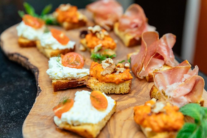 Drinks & Bites in Dubrovnik Private Tour - Sparkling wine and anchovies in the Old Town