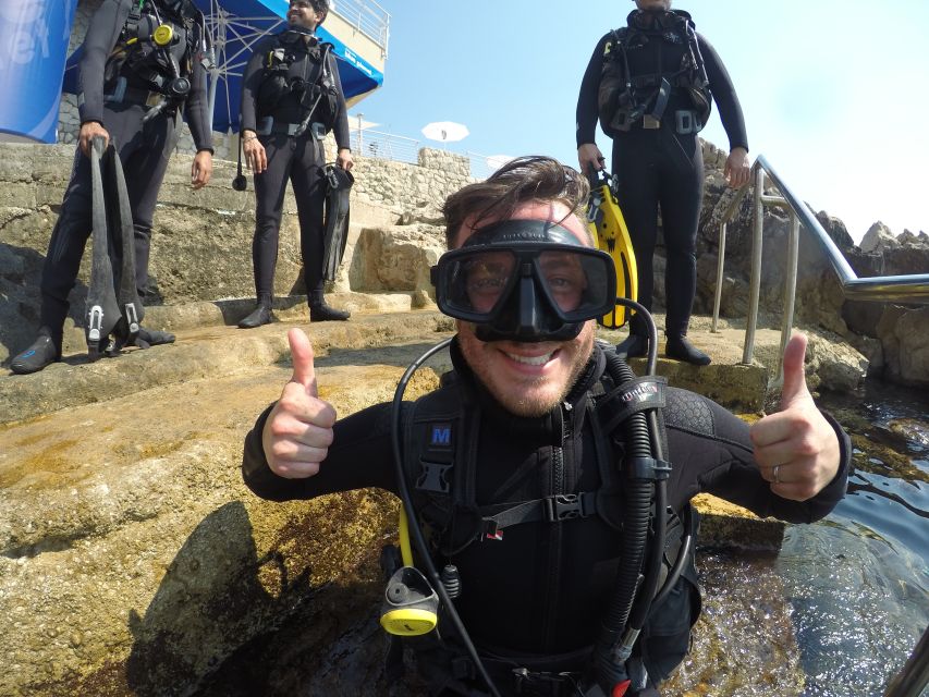 Dubrovnik 2-Hour Uncertified Divers Introductory Dive - Entering the Adriatic at a shallow 5 meters