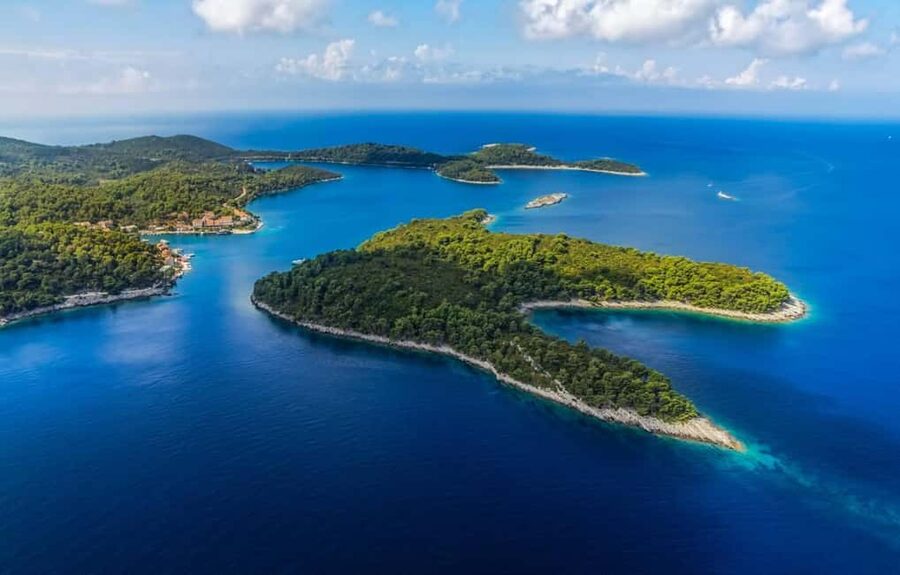 Dubrovnik: 3 Island Boat Tour with Lunch and Guide - FAQ