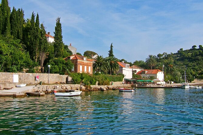 Dubrovnik: 3 Islands Boat Tour with Lunch & drinks(FR, ES, EN) - What this Dubrovnik boat trip is really like