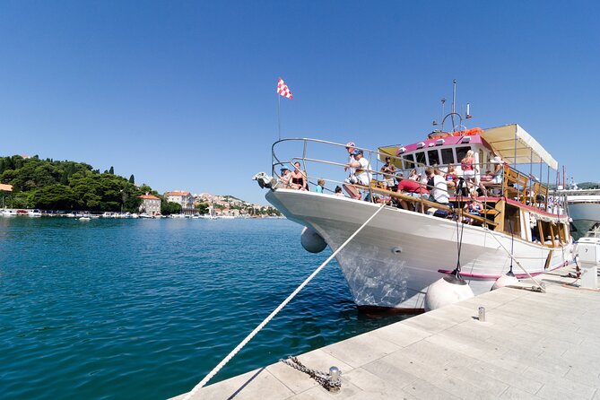 Dubrovnik: 3 Islands Boat Tour with Lunch & drinks(FR, ES, EN) - Lunch, drinks, and the boat atmosphere