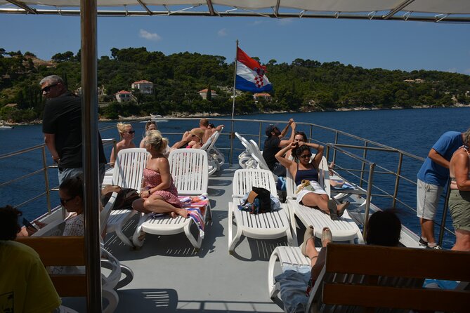 Dubrovnik: 3 Islands Boat Tour with Lunch & drinks(FR, ES, EN) - Lopud gives you the best use of time
