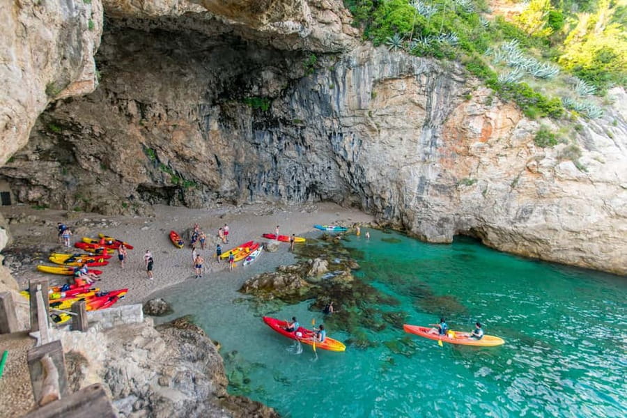 Dubrovnik: Afternoon Kayaking and Snorkeling Tour - Learning the basics before you leave shore