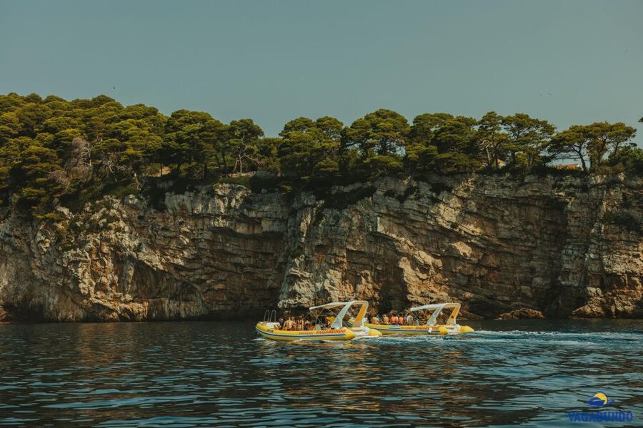 Dubrovnik: Blue Cave Afternoon Speedboat Tour with Drinks - What to bring and what to expect
