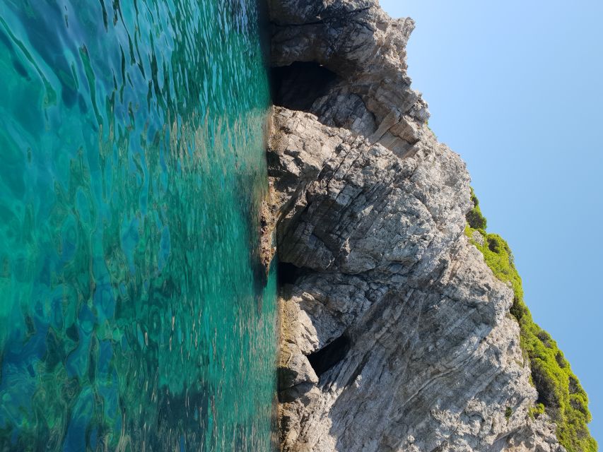 Dubrovnik: Blue Cave Tour by Speedboat - The 30-minute speedboat ride to the caves