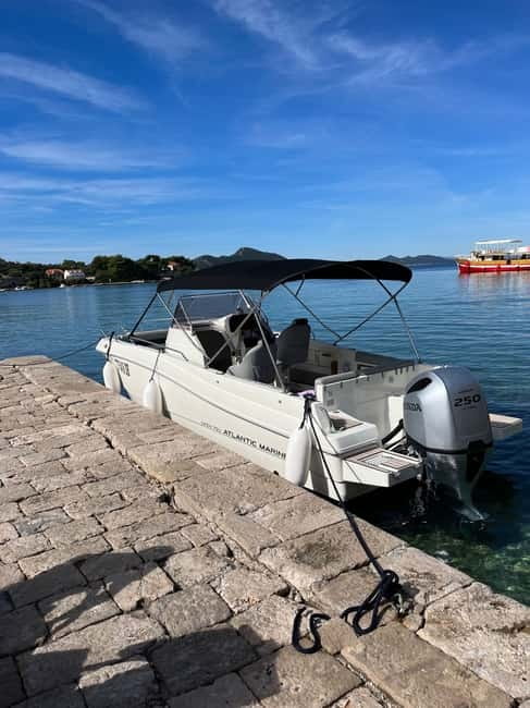 Dubrovnik: Blue Cave Tour by Speedboat with Small Group - Meeting the boat at Lapadska obala 4