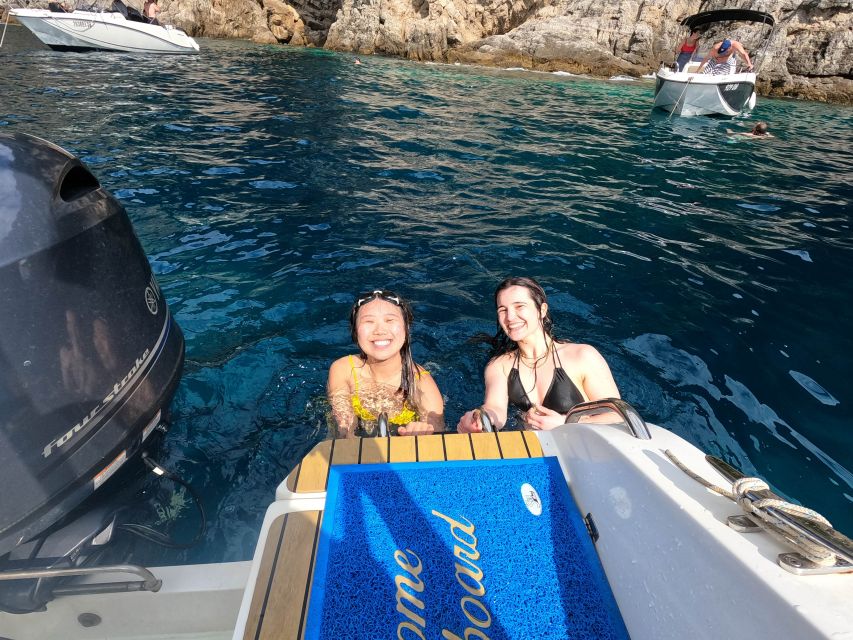 Dubrovnik: Blue & Green Caves Private Boat Tour with Drinks - Drinks, music, and the private-boat mood