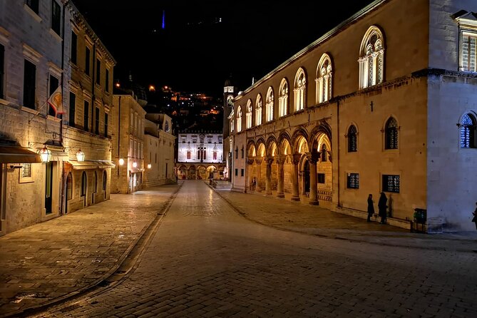 Dubrovnik By Night Walking Tour - Starting at Pile Bay and Lovrjenac