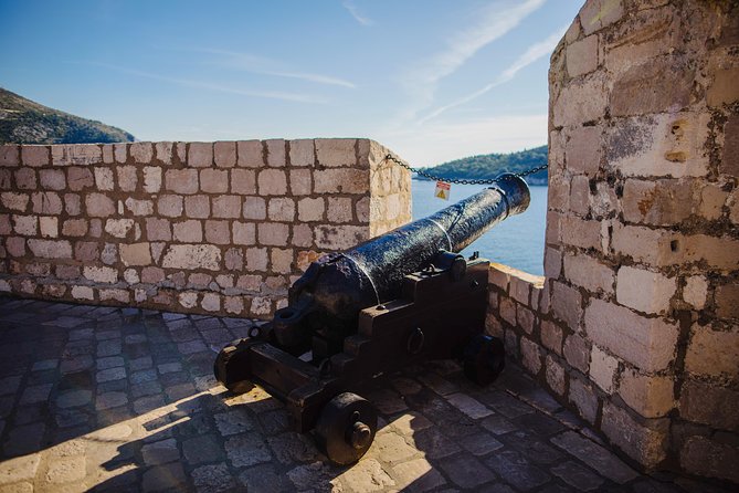 Dubrovnik Cable Car Ride, Old Town Walking Tour plus City Walls - Taking over the City Walls