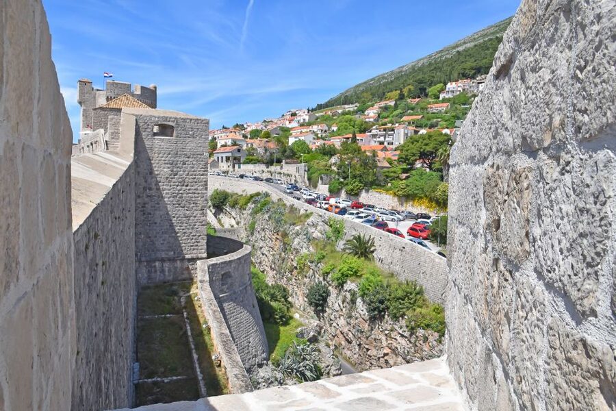 Dubrovnik: City Walls Early Morning or Sunset Walking Tour - Key points at a glance